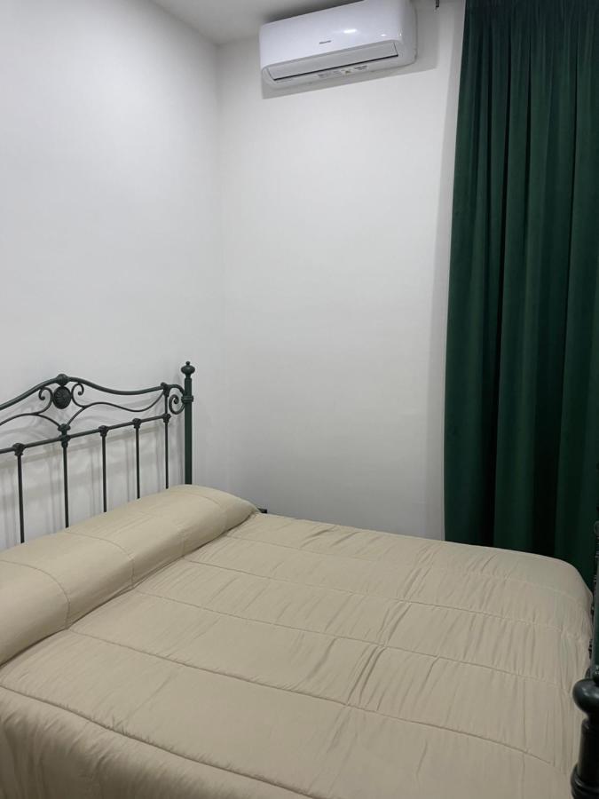 Airport Security 161 Apartment Naples Exterior photo